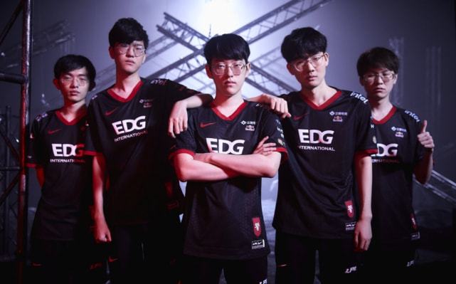 外界的舆论 外界的舆论