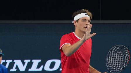 曼联阵中虽 曼联阵中虽