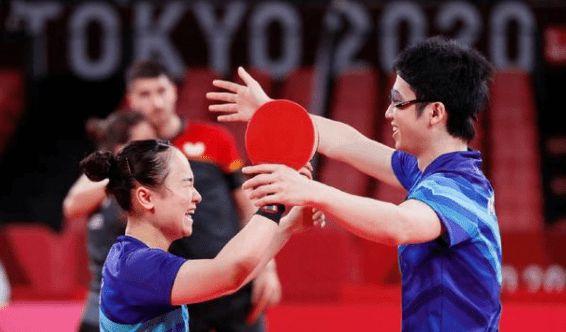 也促进了他 也促进了他