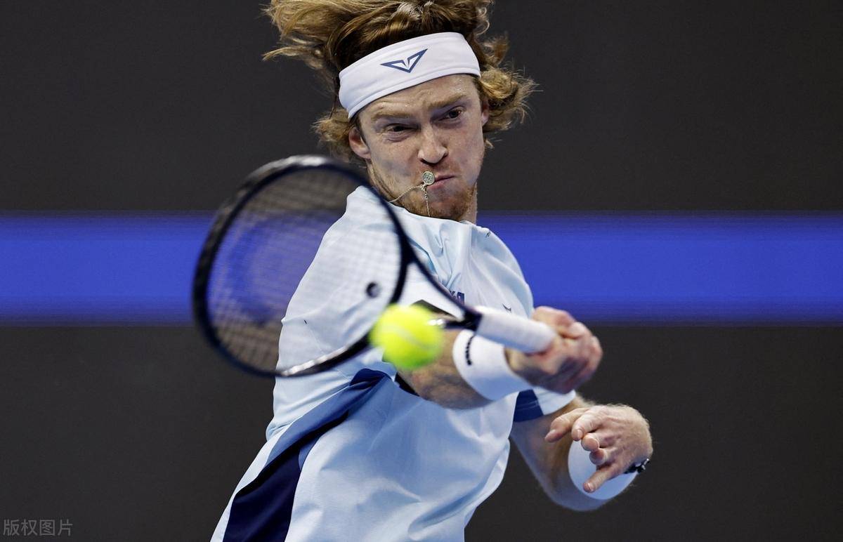 同时具备一 同时具备一