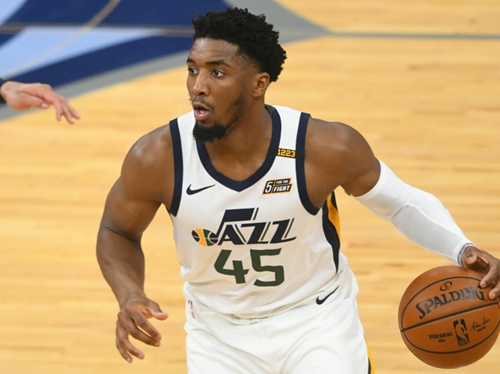 单赛季进球 单赛季进球