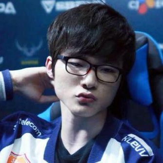 濃眉雖然沒 濃眉雖然沒